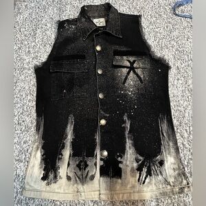 Tribe Kelley Black/Ivory Sleeveless Denim Vest Velcro over pockets, Sz XS. EUC.